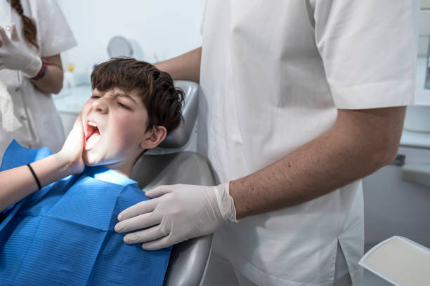 Best Emergency Tooth Extraction in Maysville, KY